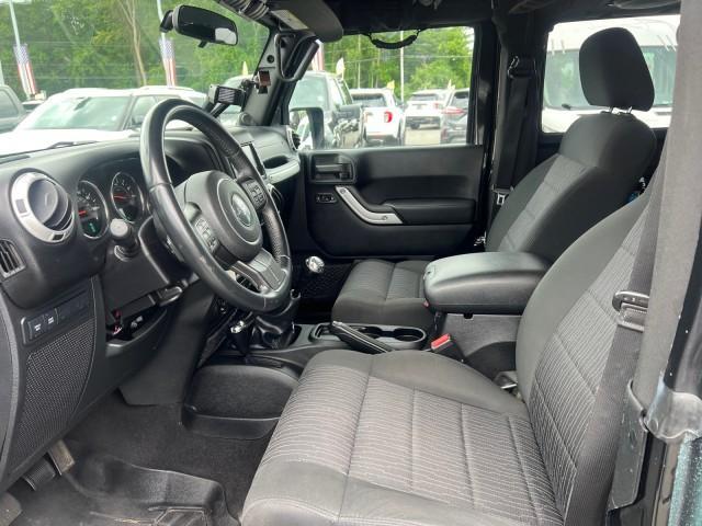 Photo of 2012 Natural Green Pearlcoat Jeep Wrangler