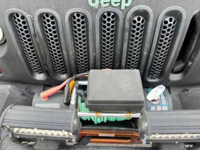 Photo of 2012 Natural Green Pearlcoat Jeep Wrangler