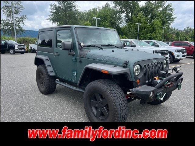 Photo of 2012 Natural Green Pearlcoat Jeep Wrangler