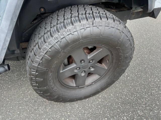 Photo of 2012 Natural Green Pearlcoat Jeep Wrangler