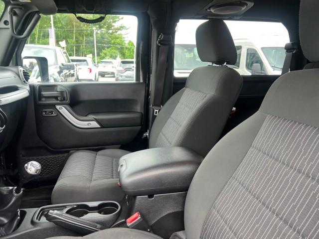 Photo of 2012 Natural Green Pearlcoat Jeep Wrangler