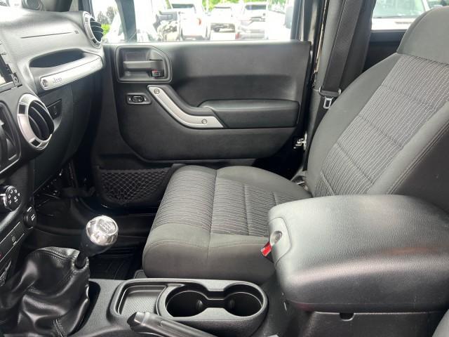 Photo of 2012 Natural Green Pearlcoat Jeep Wrangler