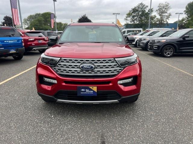 Photo of 2022 Rapid Red Metallic Tinted Clearcoat Ford Explorer