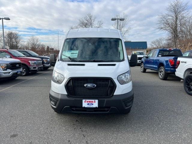Photo of 2024 Oxford White Ford Transit-250