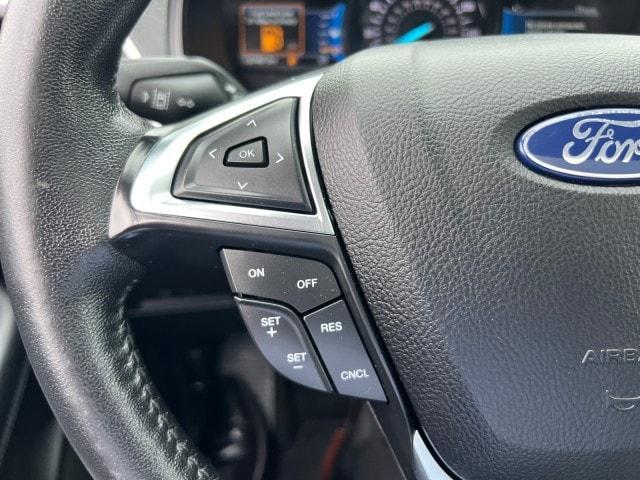 Photo of 2022 Carbonized Gray Ford Edge