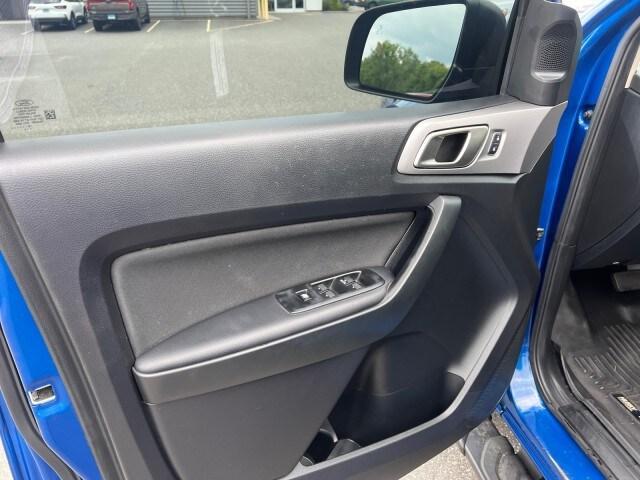 Photo of 2019 Lightning Blue Metallic Ford Ranger