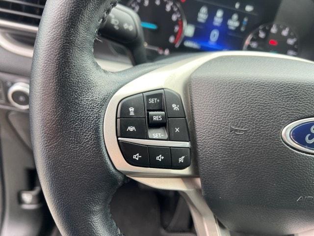 Photo of 2022 Carbonized Gray Metallic Ford Explorer