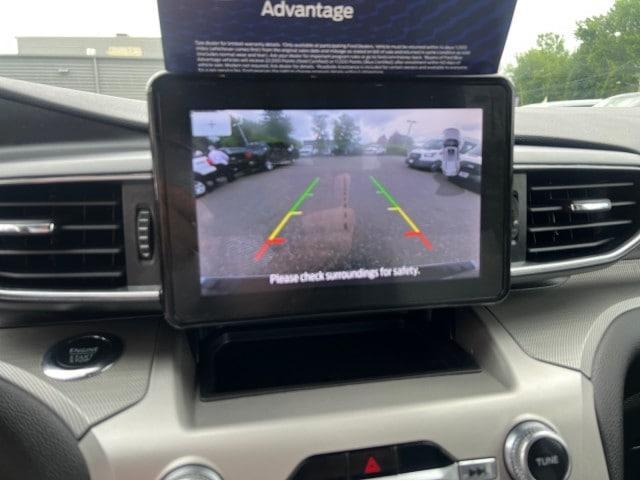 Photo of 2022 Carbonized Gray Metallic Ford Explorer