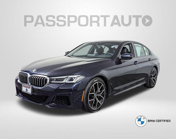 Photo of 2022 Carbon Black Metallic BMW 540