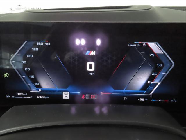 Photo of 2026 Mineral White Metallic BMW X7