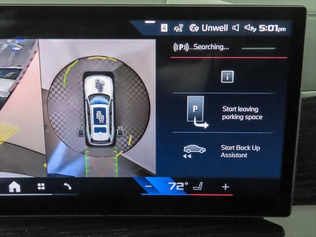 Photo of 2026 Mineral White Metallic BMW X7