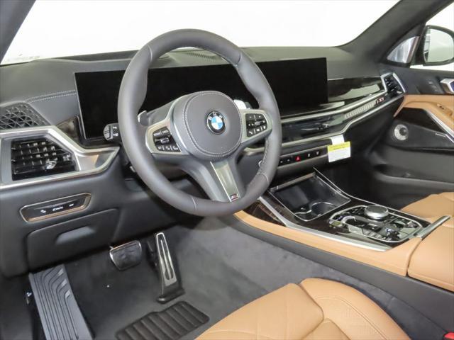 Photo of 2026 Black Sapphire Metallic BMW X7
