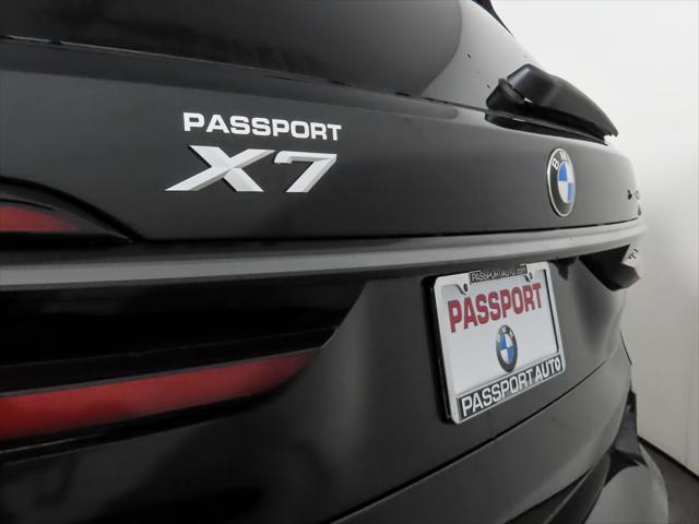 Photo of 2026 Black Sapphire Metallic BMW X7