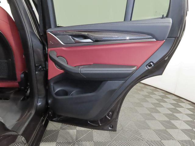 Photo of 2024 Dark Graphite Metallic BMW X3