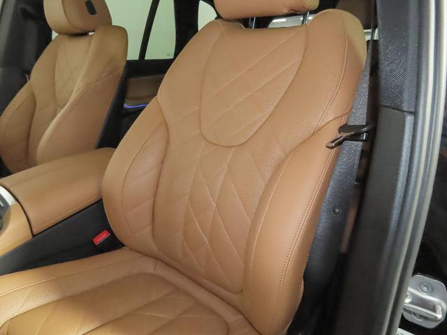 Photo of 2023 Black Sapphire Metallic BMW X5