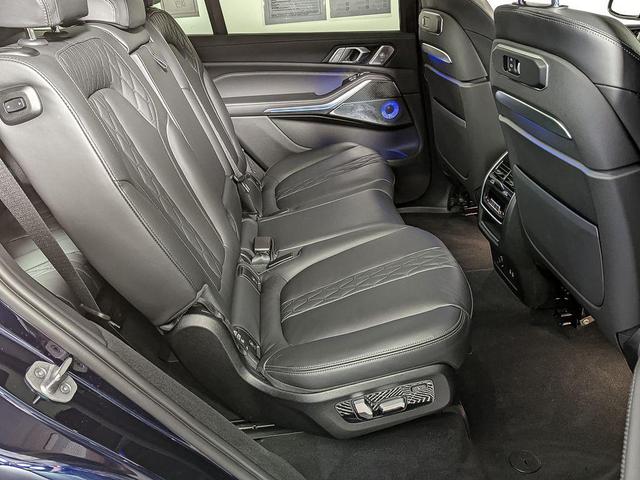 Photo of 2023 Tanzanite Blue II Metallic BMW X7