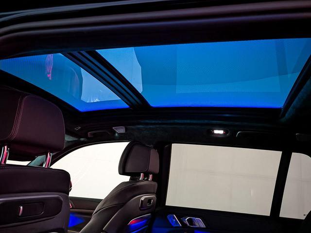 Photo of 2023 Tanzanite Blue II Metallic BMW X7