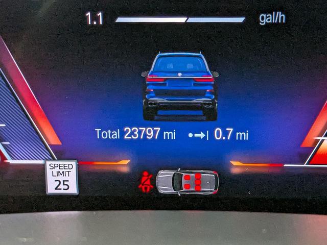 Photo of 2023 Tanzanite Blue II Metallic BMW X7