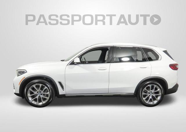 Photo of 2023 Alpine White BMW X5