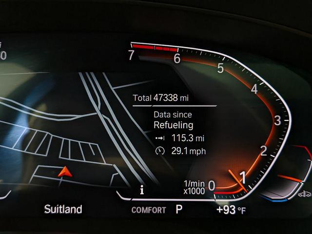 Photo of 2022 Alpine White BMW 530