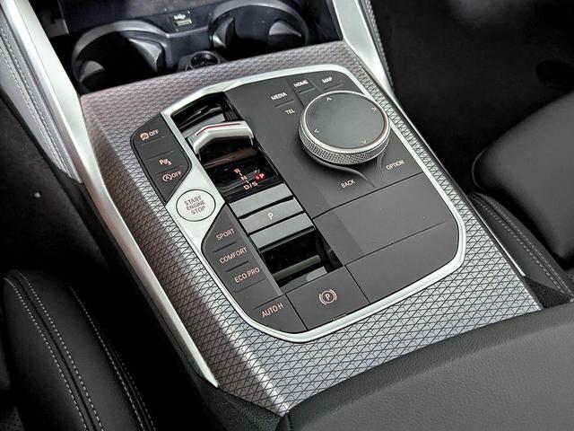 Photo of 2025 Black Sapphire Metallic BMW 230