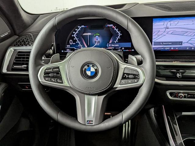 Photo of 2026 Skyscraper Grey Metallic BMW X7