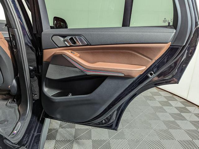 Photo of 2023 Carbon Black Metallic BMW X5