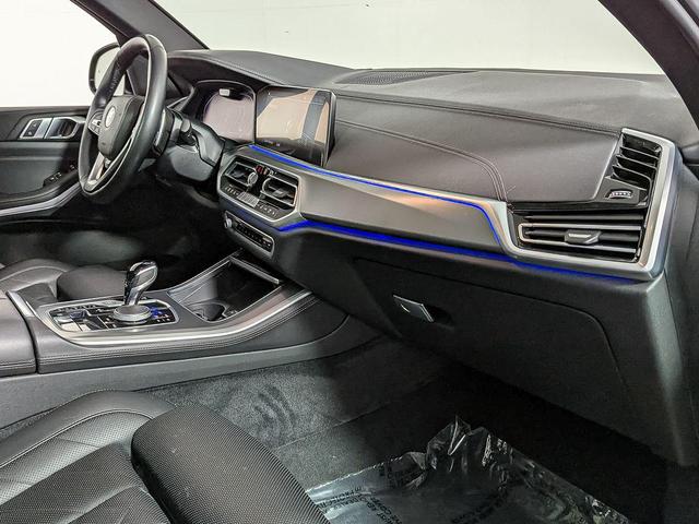 Photo of 2023 Dark Graphite Metallic BMW X5