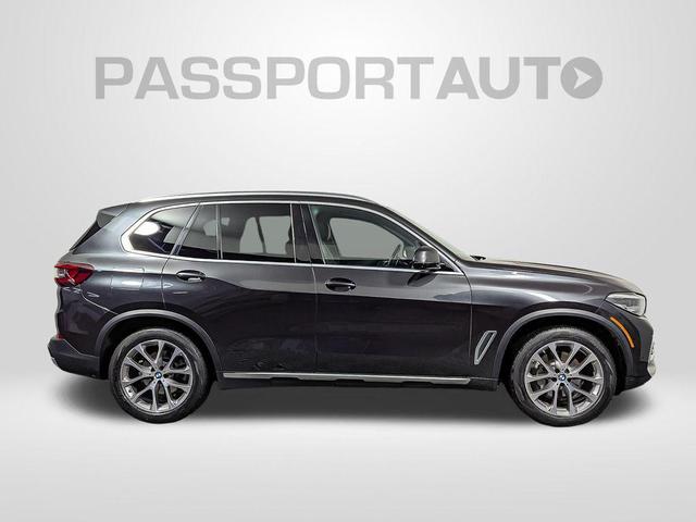 Photo of 2023 Dark Graphite Metallic BMW X5