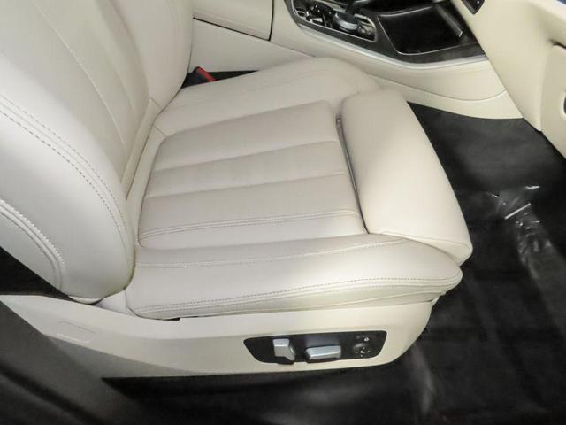 Photo of 2022 Arctic Grey Metallic BMW X5 PHEV