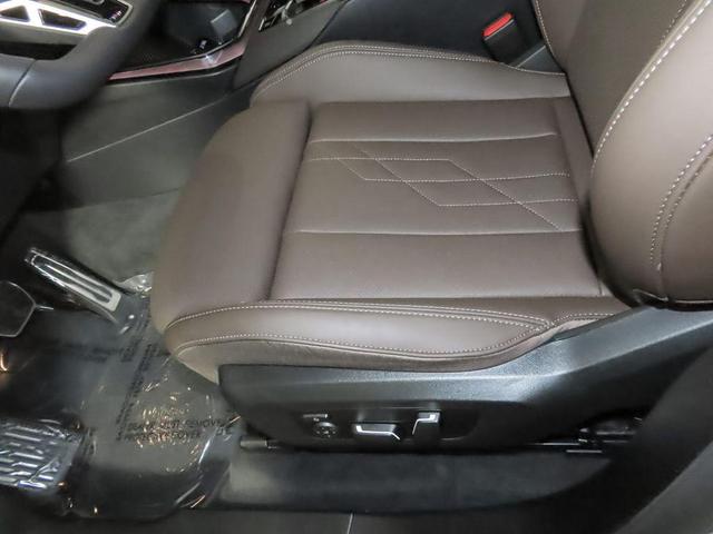 Photo of 2025 Tanzanite Blue II Metallic BMW X3