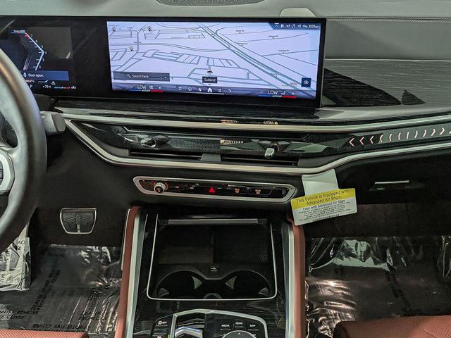 Photo of 2024 Black Sapphire Metallic BMW X6