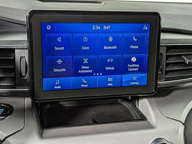Photo of 2022 ICONIC SILVER METALLIC Ford Explorer
