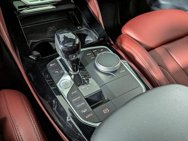 Photo of 2023 Black Sapphire Metallic BMW X4