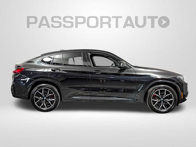 Photo of 2023 Black Sapphire Metallic BMW X4