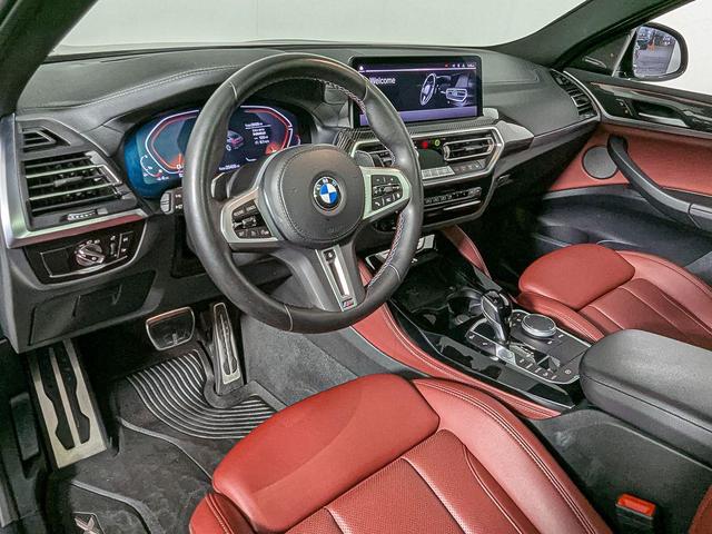 Photo of 2023 Black Sapphire Metallic BMW X4