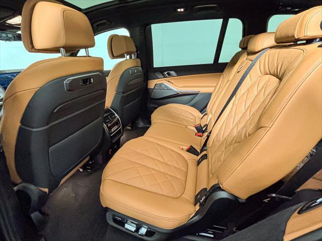 Photo of 2026 Carbon Black Metallic BMW X7