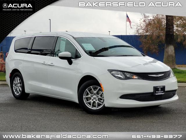 2022 Chrysler Voyager