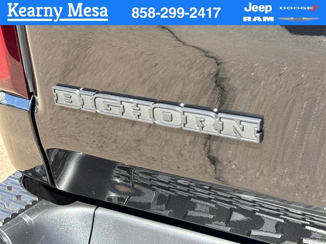 Photo of 2025 Diamond Black Crystal Pearlcoat RAM 1500