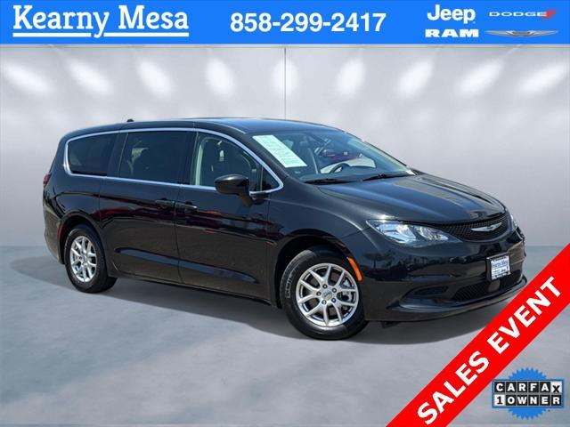 2022 Chrysler Voyager