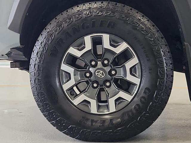 Photo of 2021 Cement Toyota Tacoma