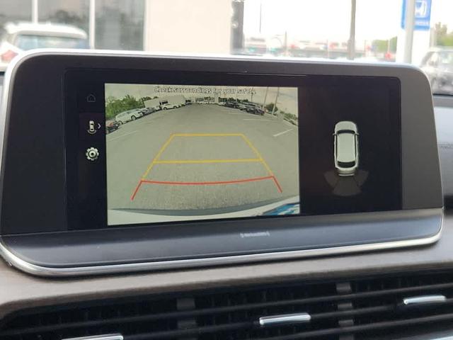 Photo of 2022 Glacial White Pearl Kia Telluride