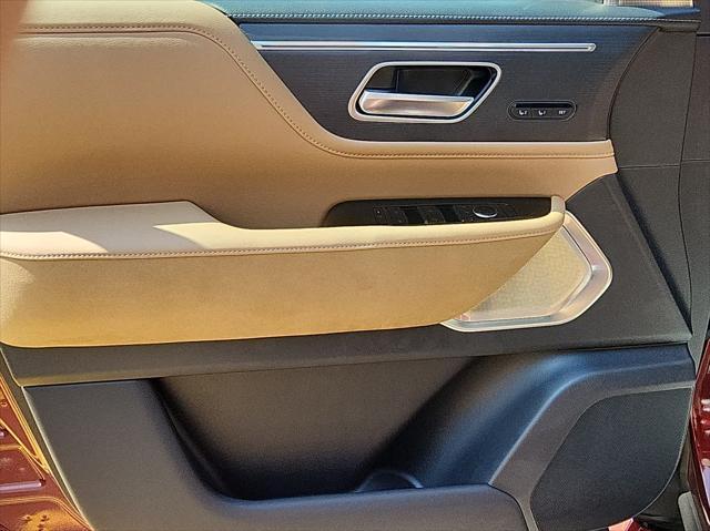 Photo of 2025 Coulis Red INFINITI QX80
