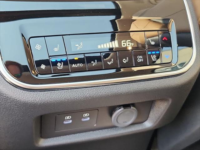 Photo of 2025 Coulis Red INFINITI QX80