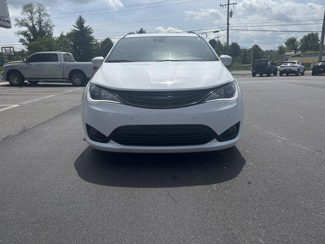 Photo of 2019 Bright White Clearcoat Chrysler Pacifica Hybrid