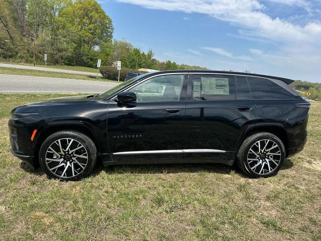 Photo of 2025 Diamond Black Crystal Pearlcoat Jeep Wagoneer S