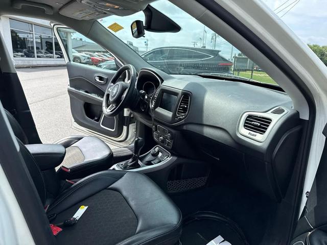 Photo of 2019 White Clearcoat Jeep Compass