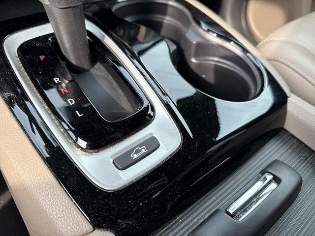 Photo of 2019 Deep Scarlet Pearl Honda Ridgeline