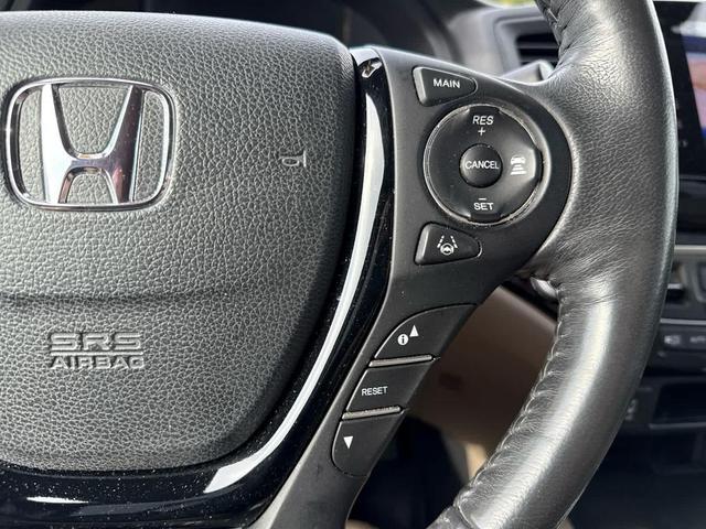 Photo of 2019 Deep Scarlet Pearl Honda Ridgeline