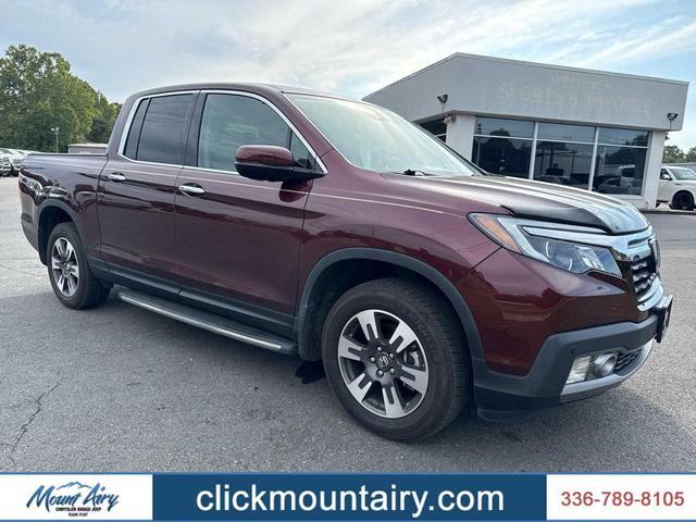 Photo of 2019 Deep Scarlet Pearl Honda Ridgeline